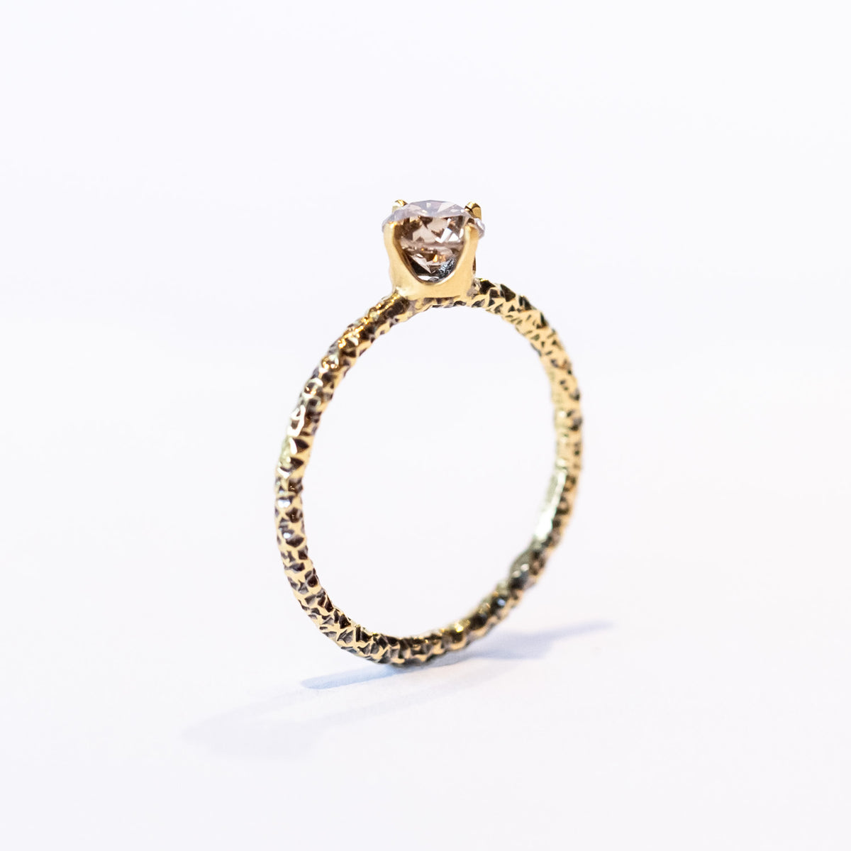Satomi Kawakita | 5mm Brown Diamond Homespun Ring – LAPIS Satomi Kawakita | 5mm Brown Diamond Homespun Ring – LAPIS