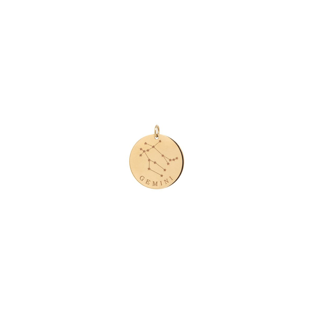 Zoe Chicco gold gemini constellation charm, front view