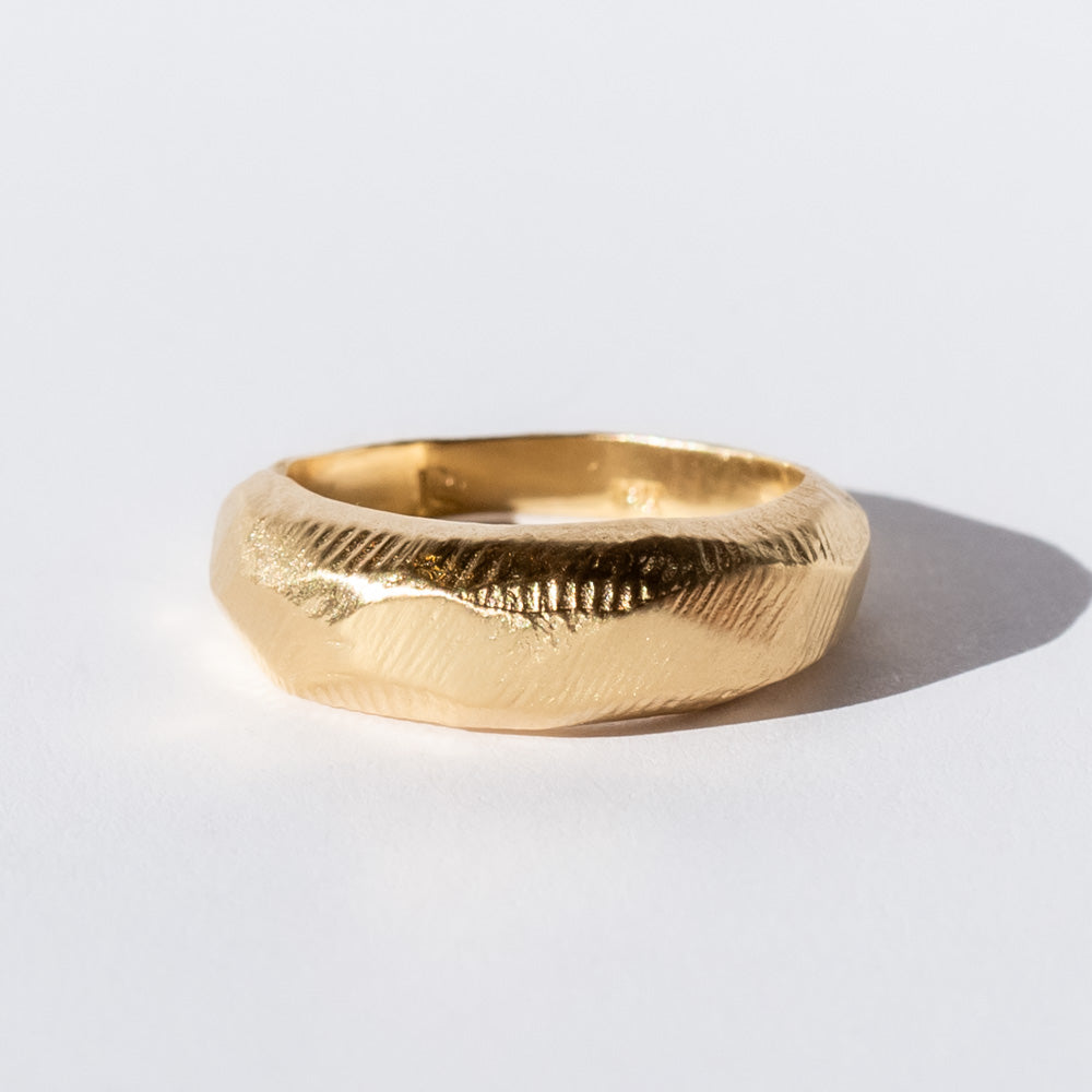 Domed Tapered Band