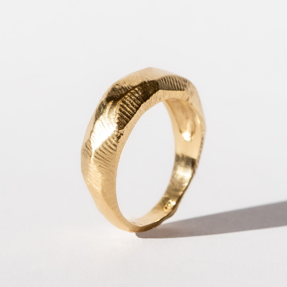 Domed Tapered Band