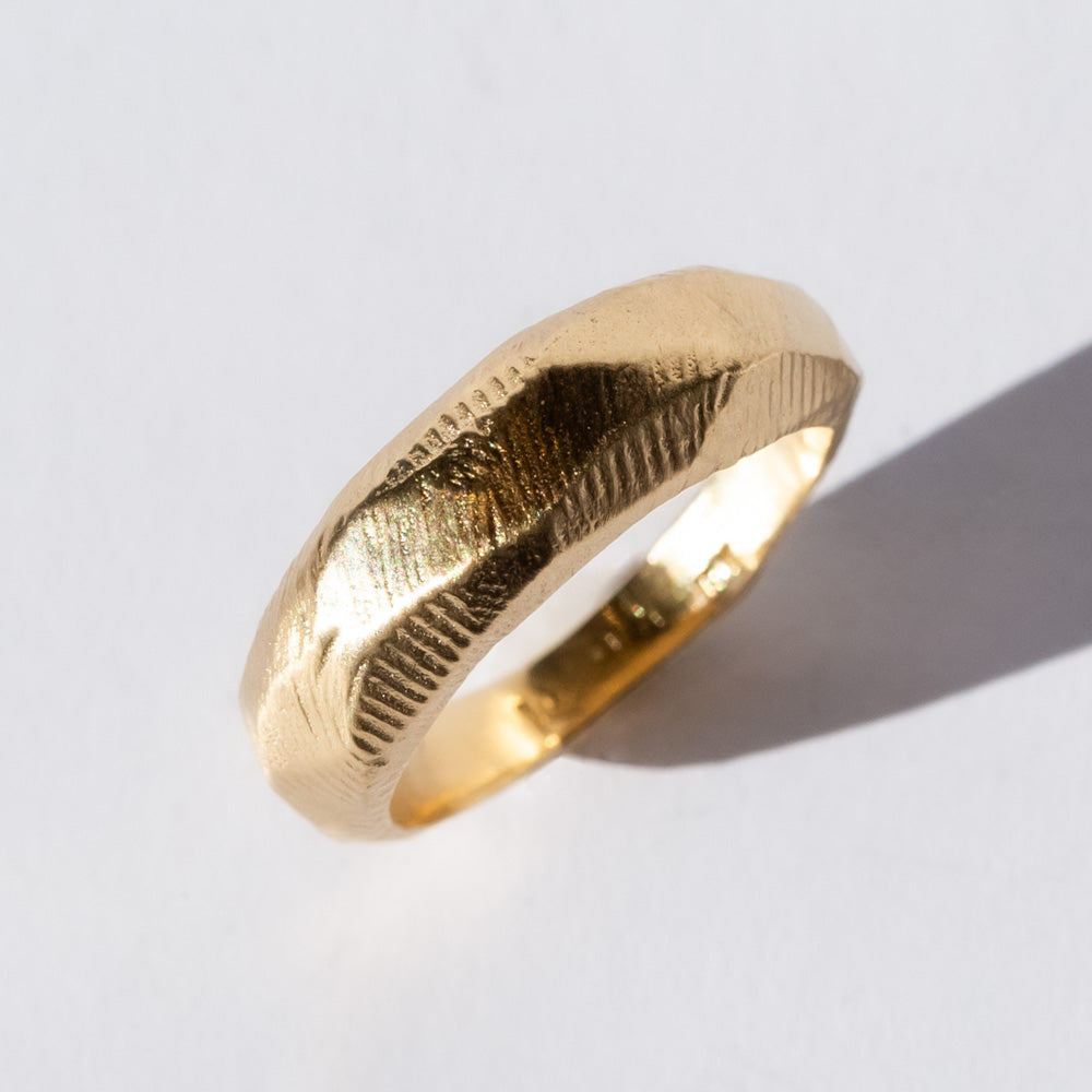 Domed Tapered Band