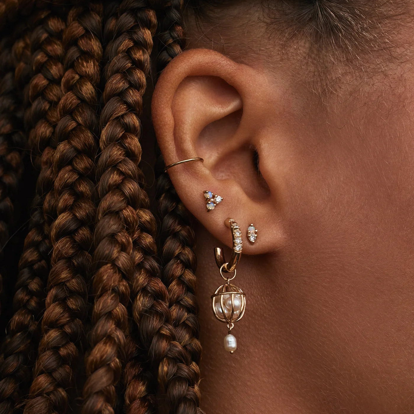 Two-Step Opal Stud Earring (Single)
