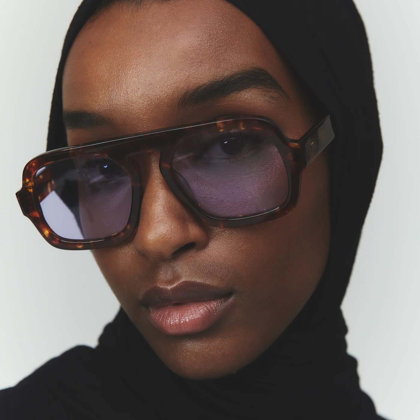 Jane Sunglasses, Red Tortoise