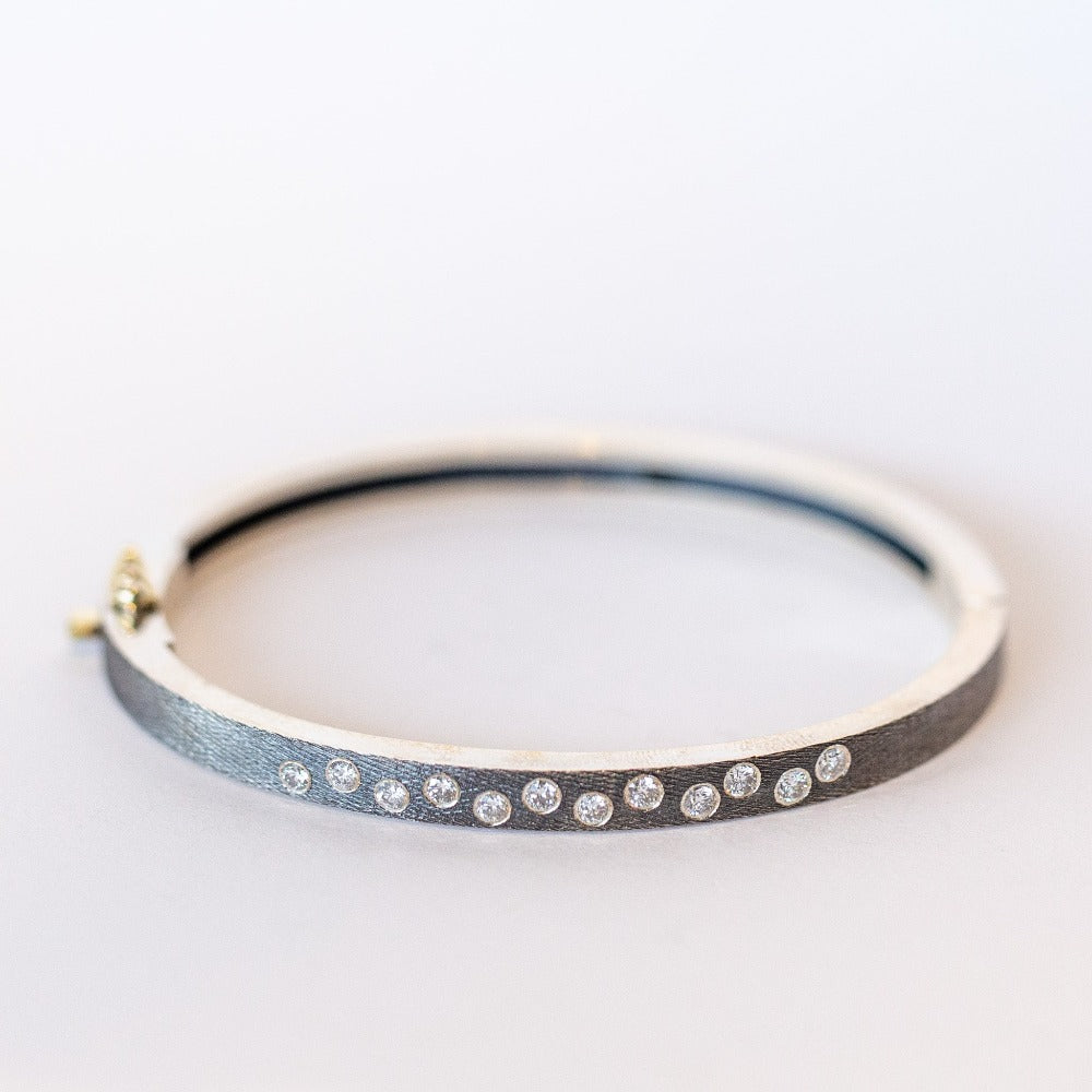 Laura 4mm Diamond Bangle