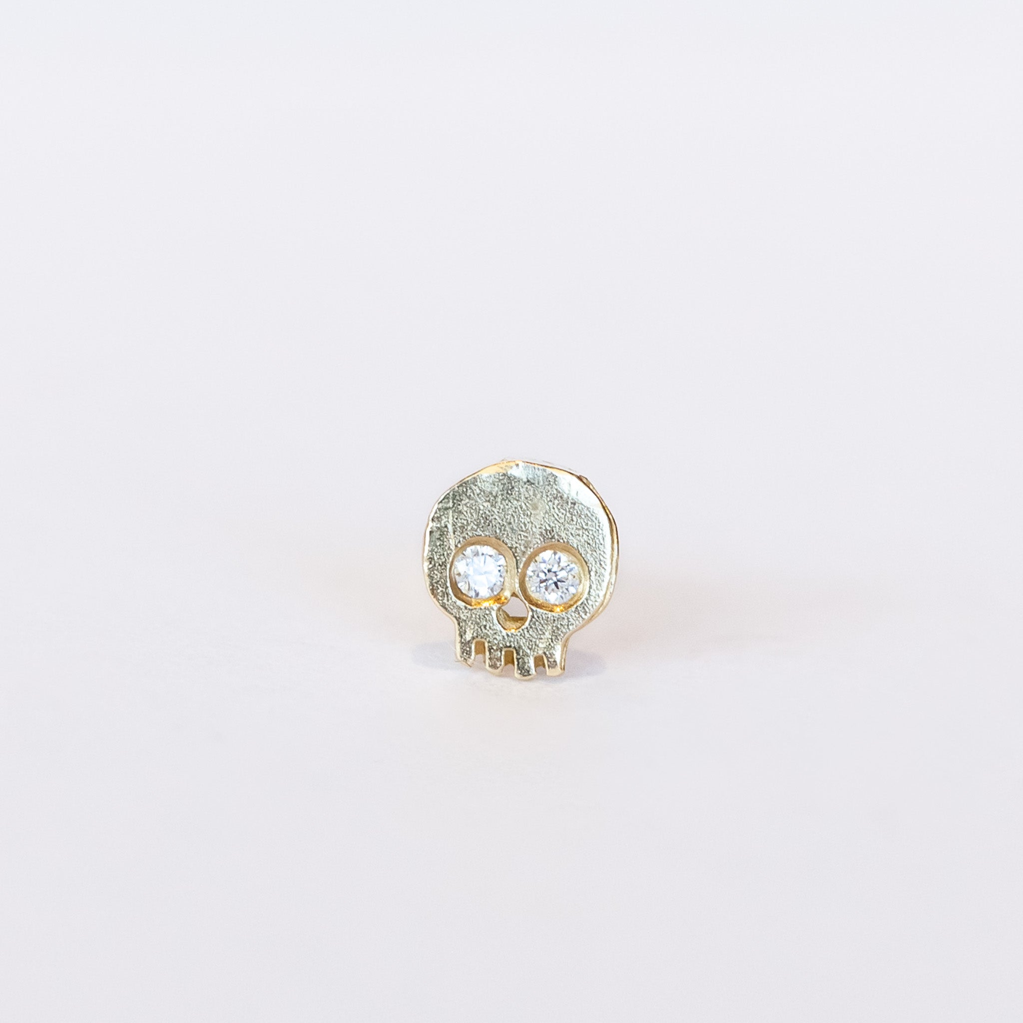 Victoria Cunningham | Skull Stud Earring with Diamond (Single)