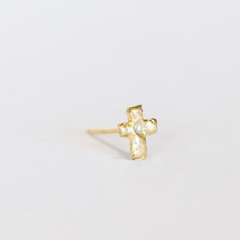 Victoria Cunningham | Tiny Cross Stud Earring with Diamond (Single)