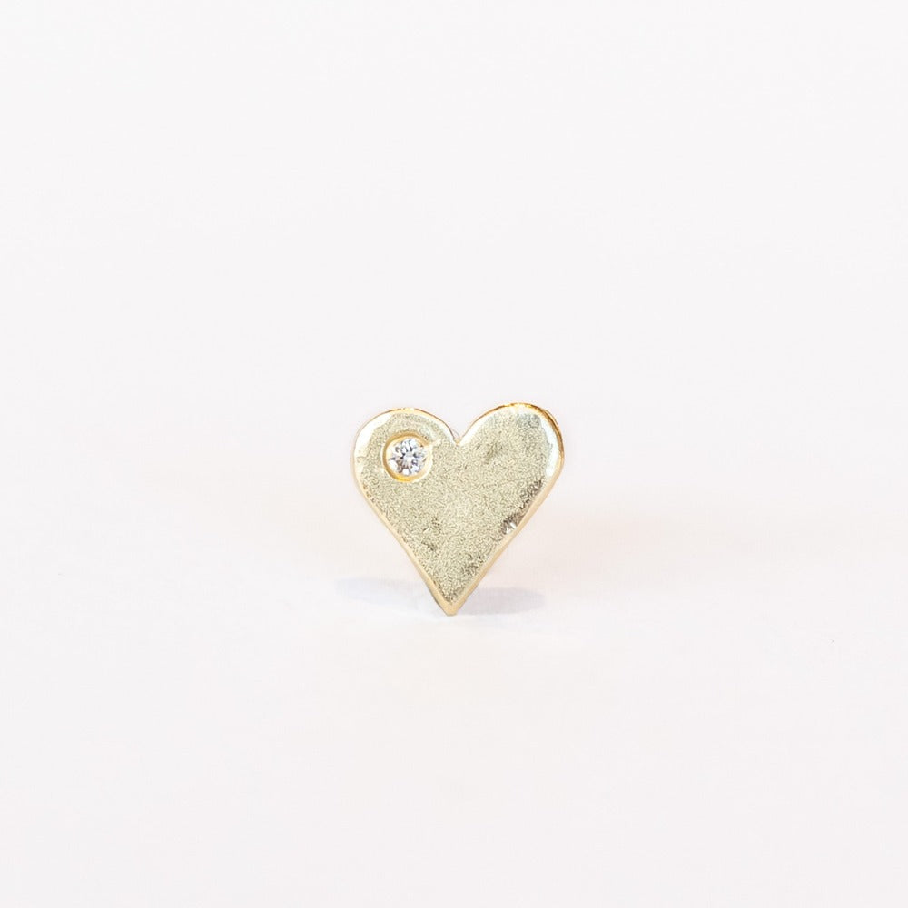 Victoria Cunningham | Tiny Heart Stud Earring with Diamond (Single)