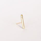 Victoria Cunningham | Tiny Stick Stud Earring with Diamond (Single)