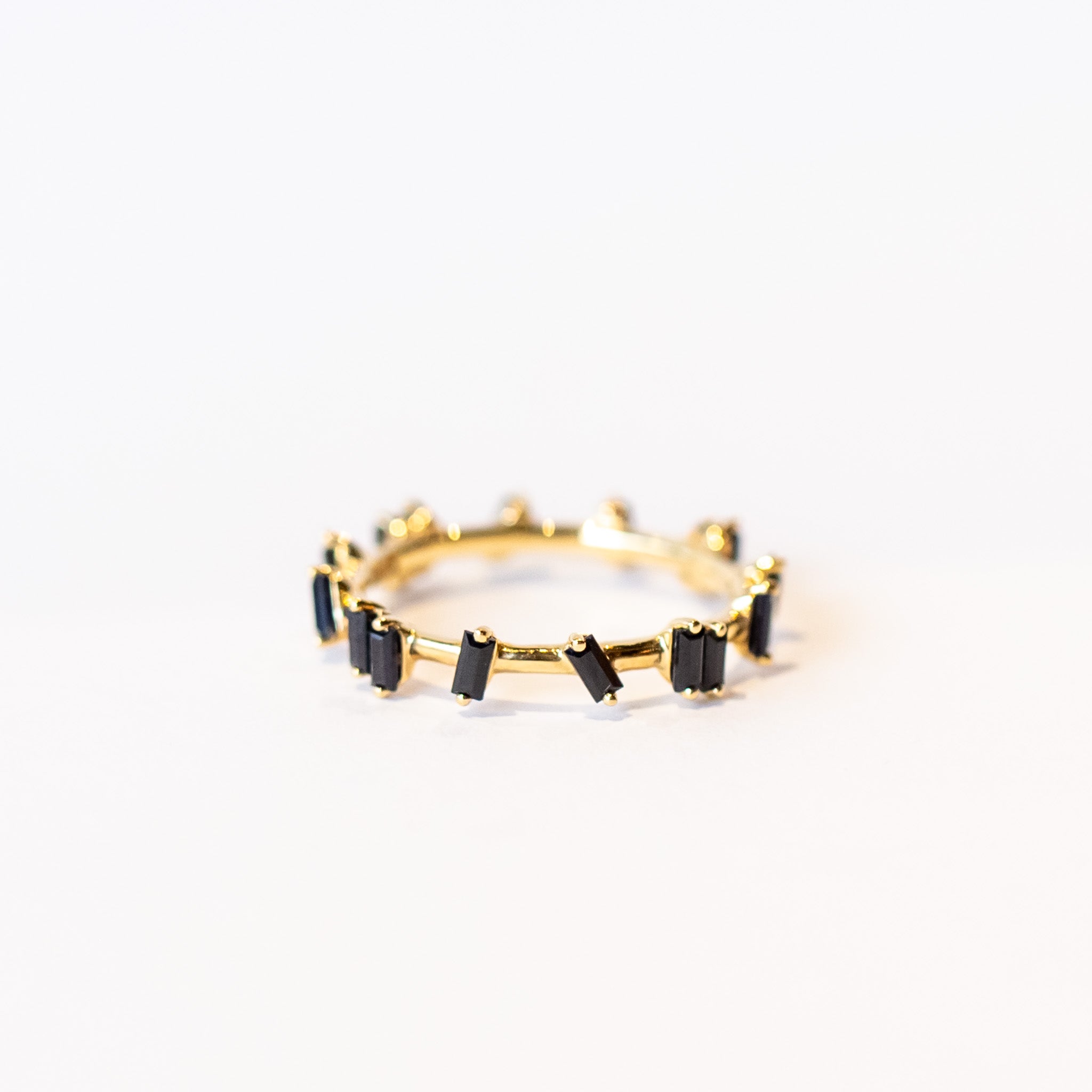 Suzanne Kalan | 18k Barbwire Black Sapphire Eternity Band