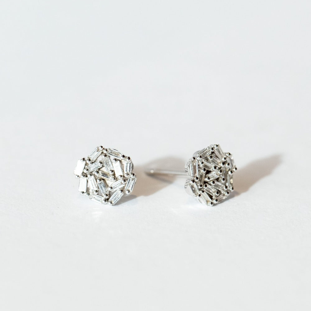 Suzanne Kalan | 18k Classic Fireworks Round Diamond Stud Earrings