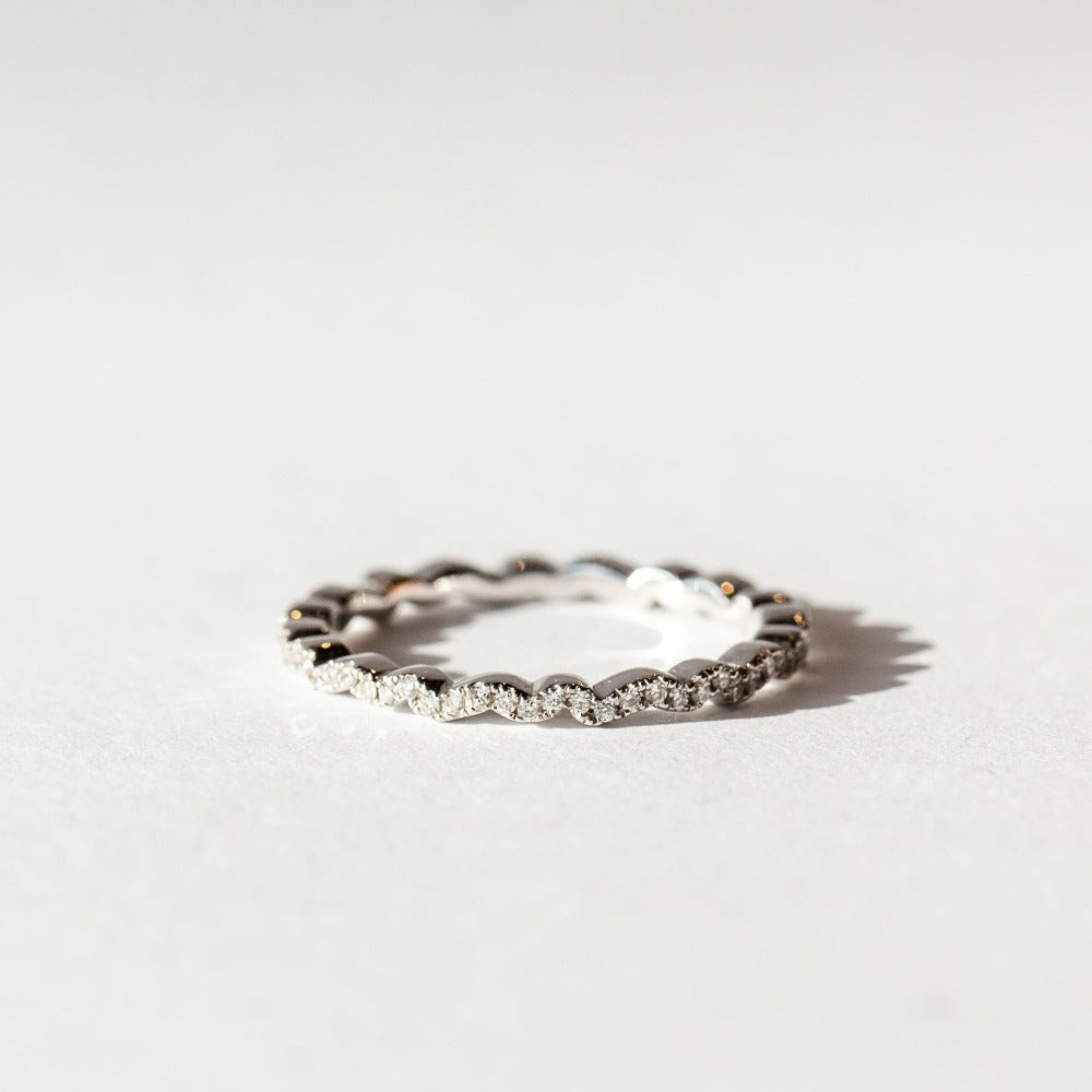 Suzanne Kalan | 18k Ivy Diamond Eternity Band