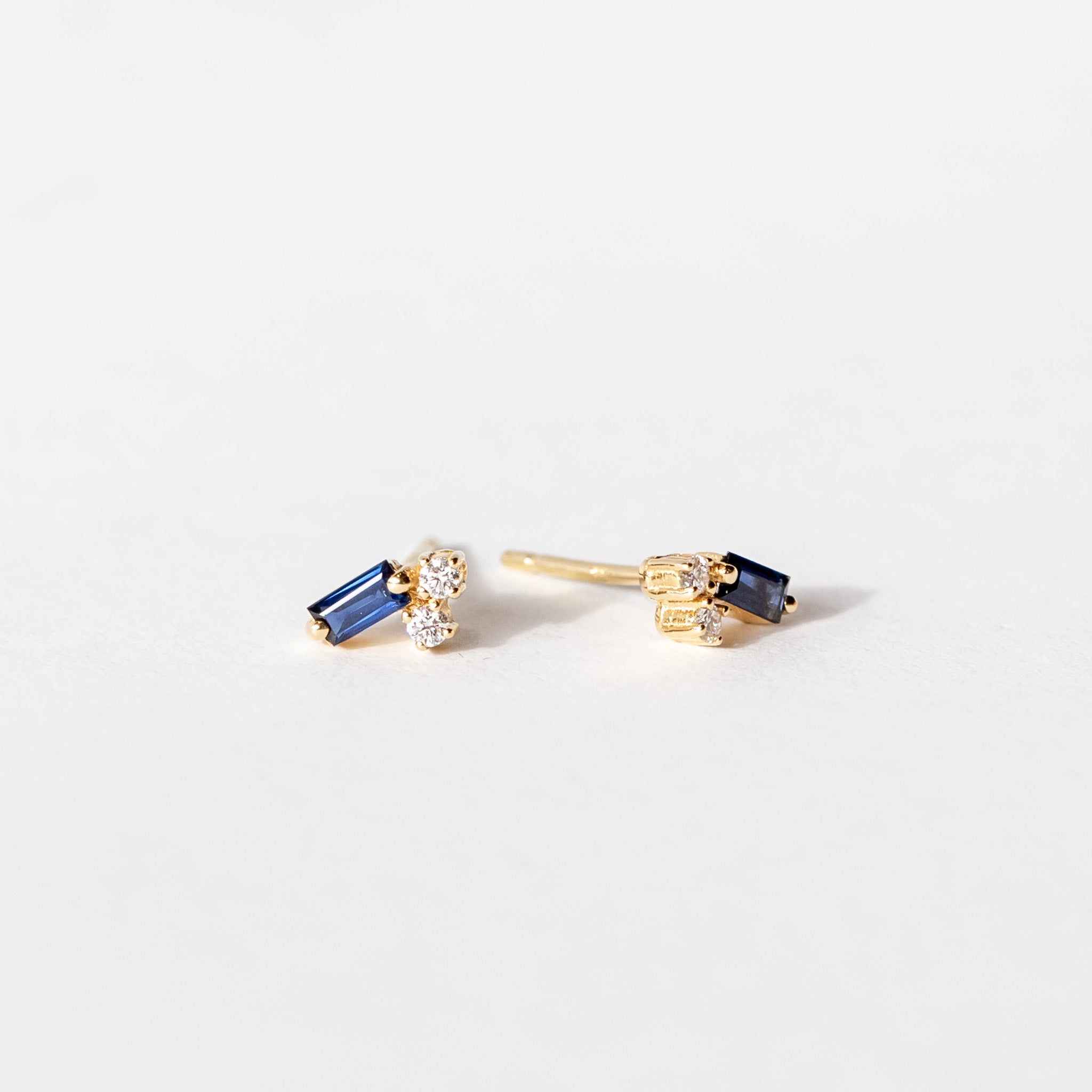 Suzanne Kalan | 18k Mini Dark Blue Sapphire Stud Earrings