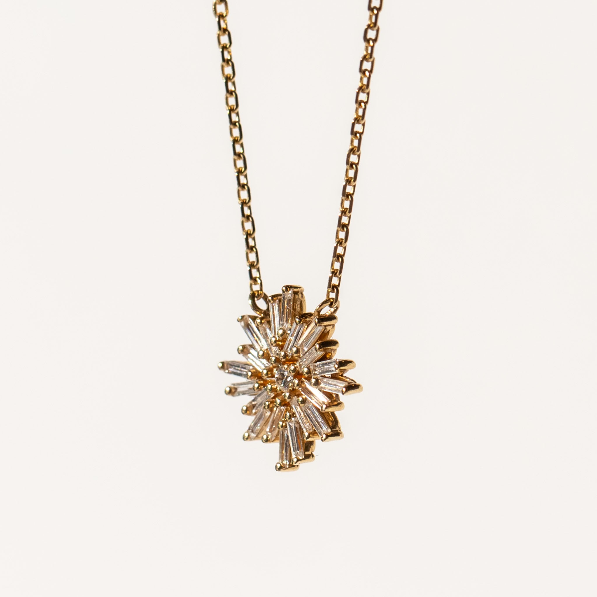 Suzanne Kalan | 18k Mini Diamond Star Necklace