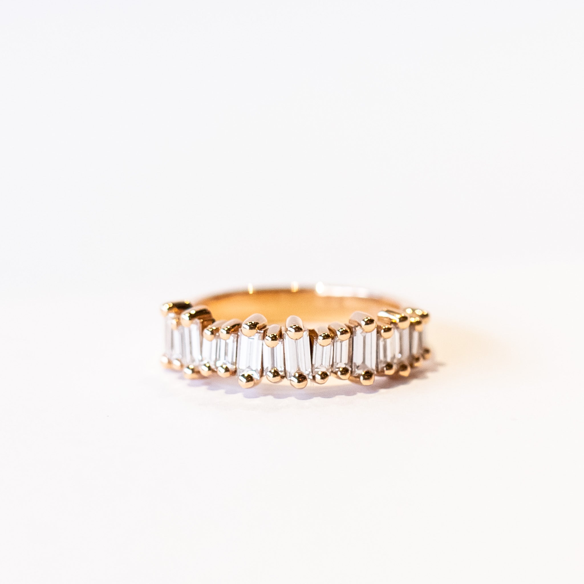 Suzanne Kalan | 18k New Classic Diamond Half Band
