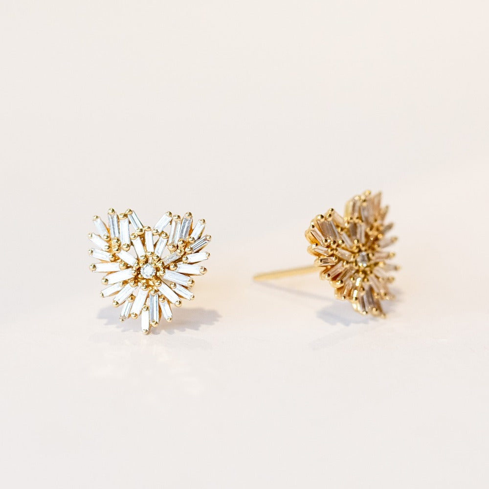 Suzanne Kalan | 18k Small Diamond Heart Stud Earrings