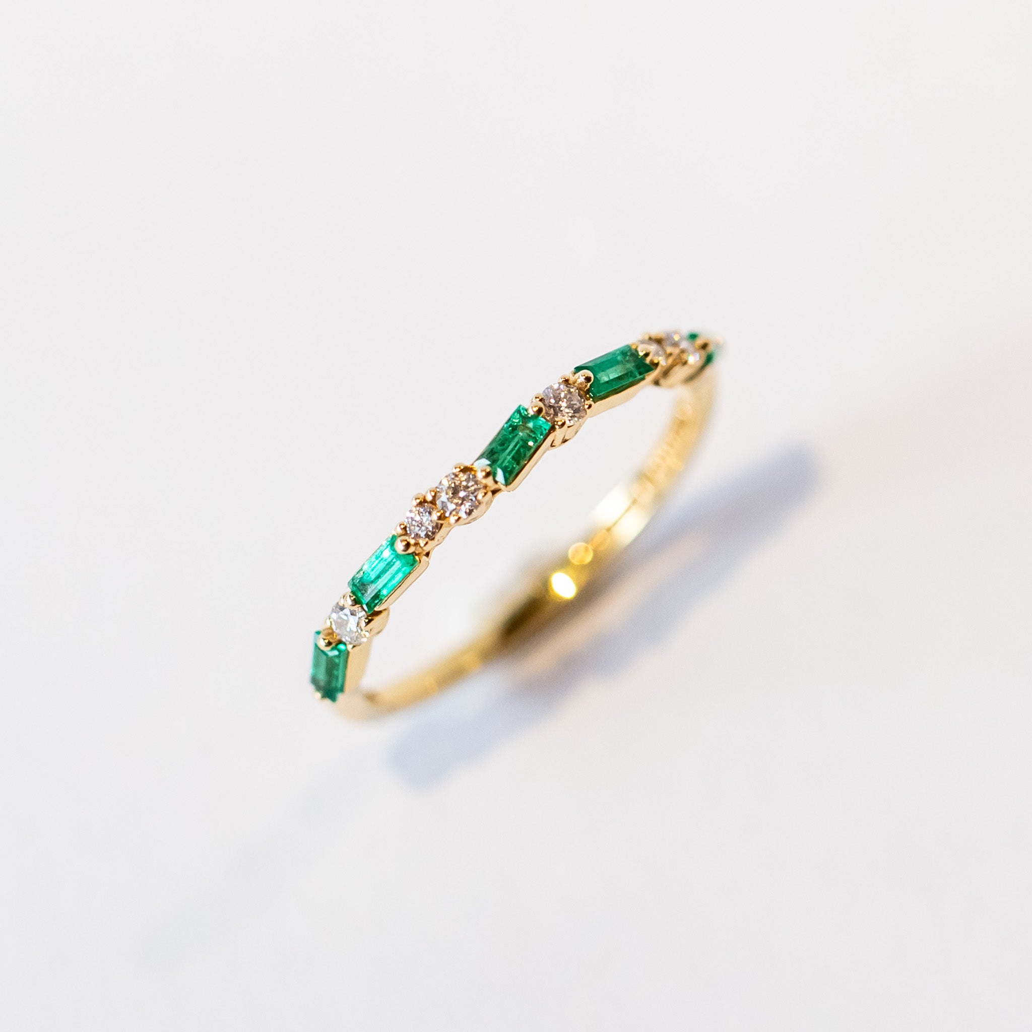Suzanne Kalan | 18k Emerald Thin Mix Half Band