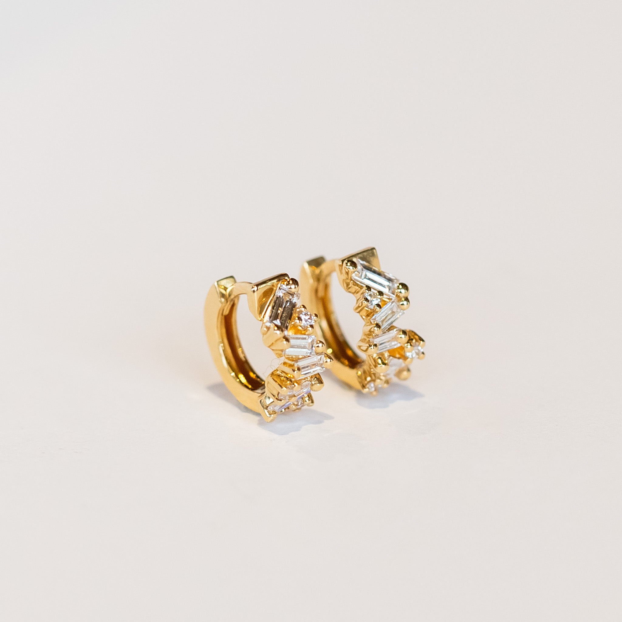 Suzanne Kalan | 18k Frenzy Diamond Huggie Earrings