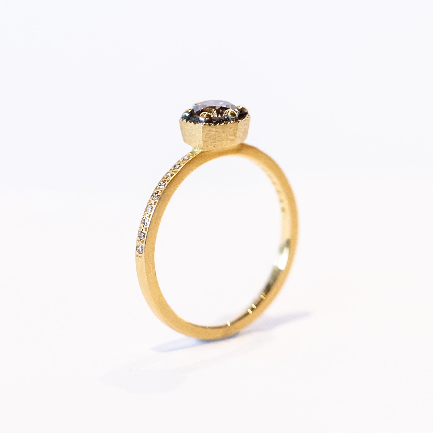 Satomi Kawakita | Brown Diamond Hexagon Pave Ring