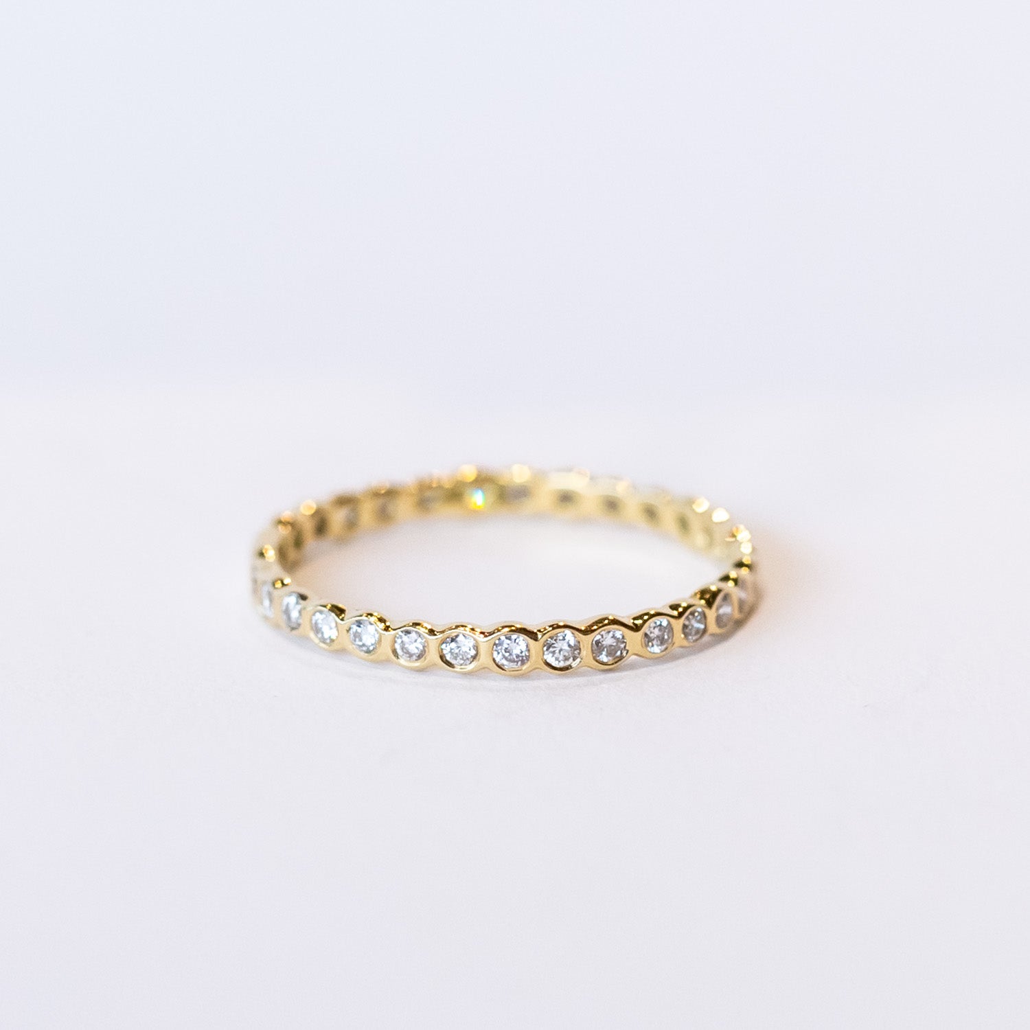 Satomi Kawakita | Small White Diamond Circle Eternity Band