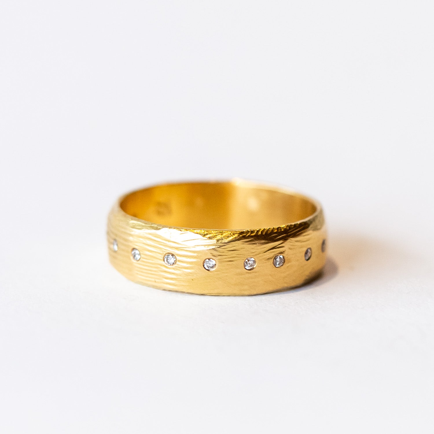 Wide Diamond Cigar Band