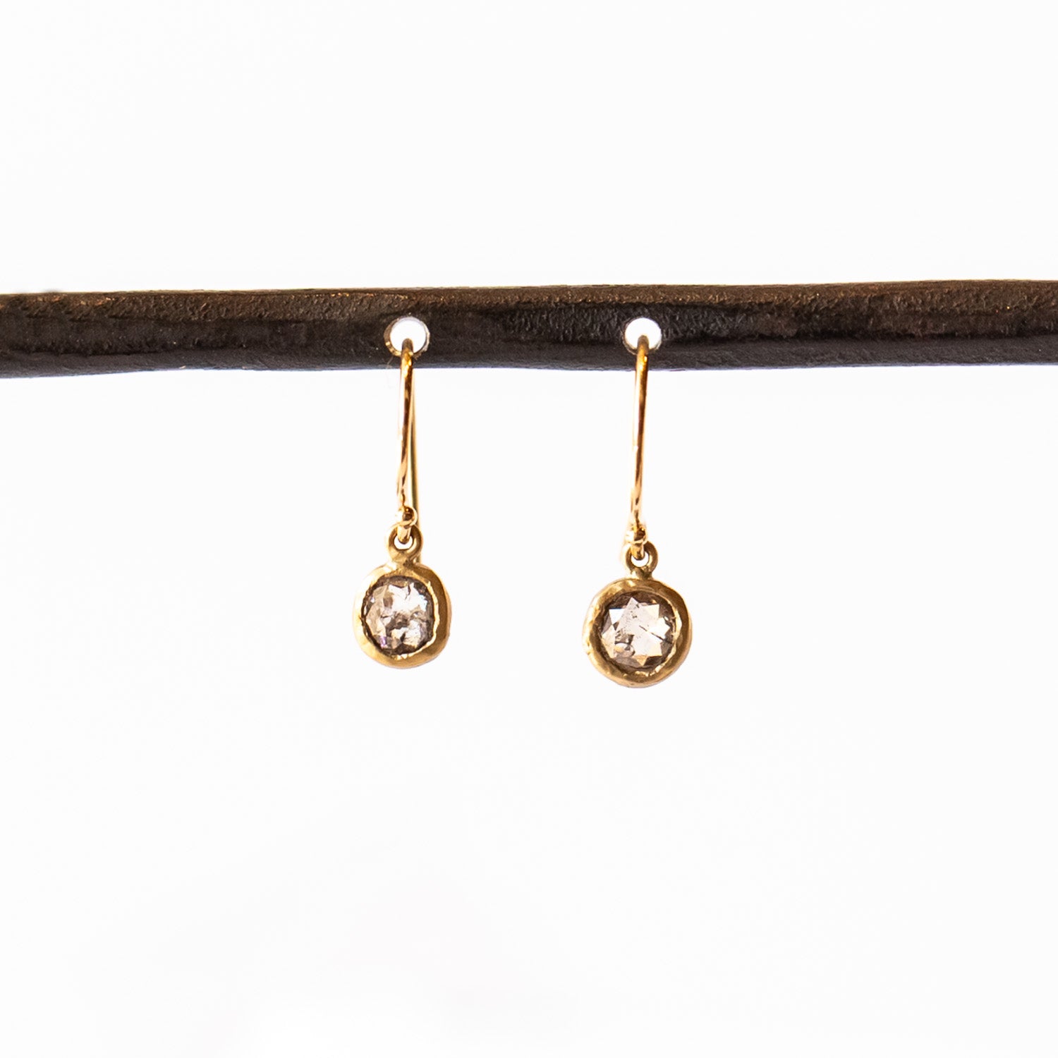 Sarah Swell | One-of-a-Kind Raindrop Diamond Dangle Earrings