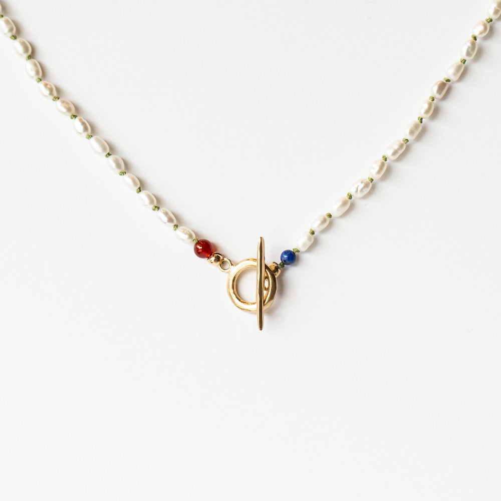 Small Oval Pearl Toggle Necklace