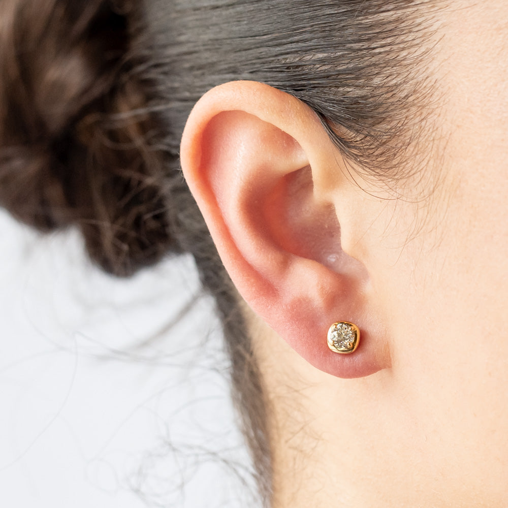 Single Stone | Cori Stud Earrings
