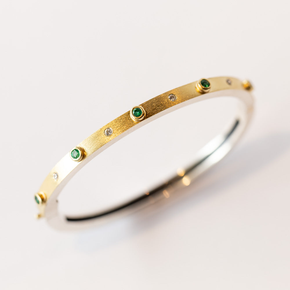 Junia 4mm Emerald and Diamond Bangle