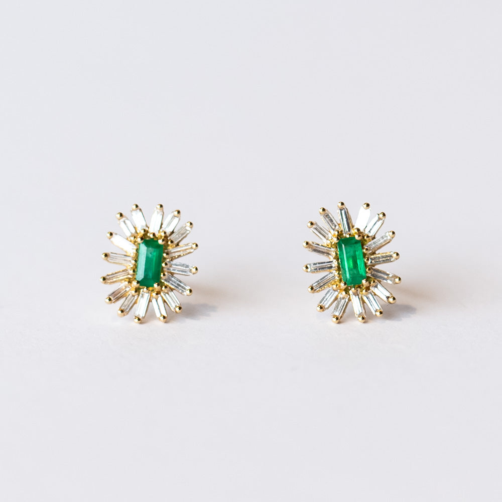 Suzanne Kalan | 18k Bold Spark Diamond and Emerald Stud Earrings