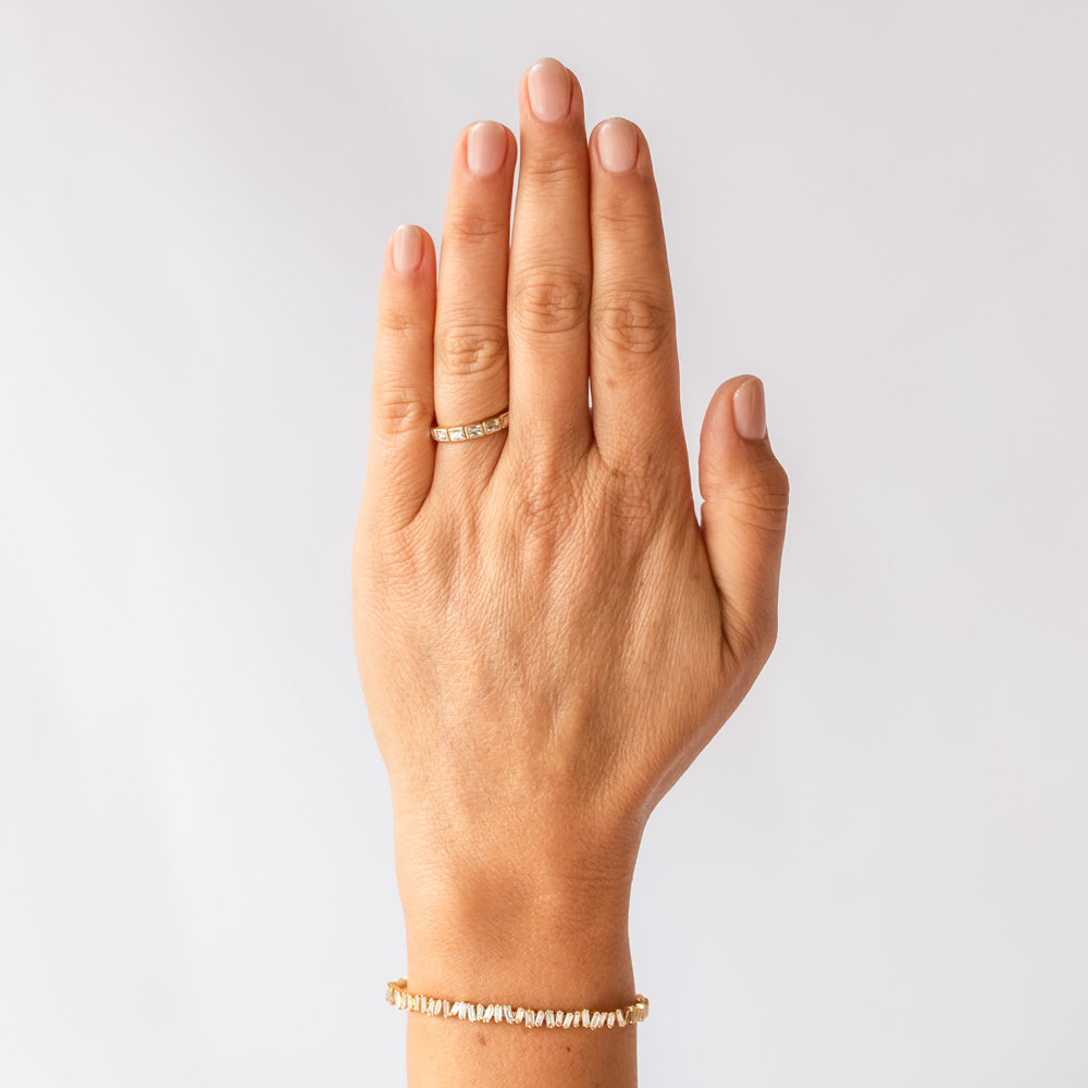 Large Julia Band