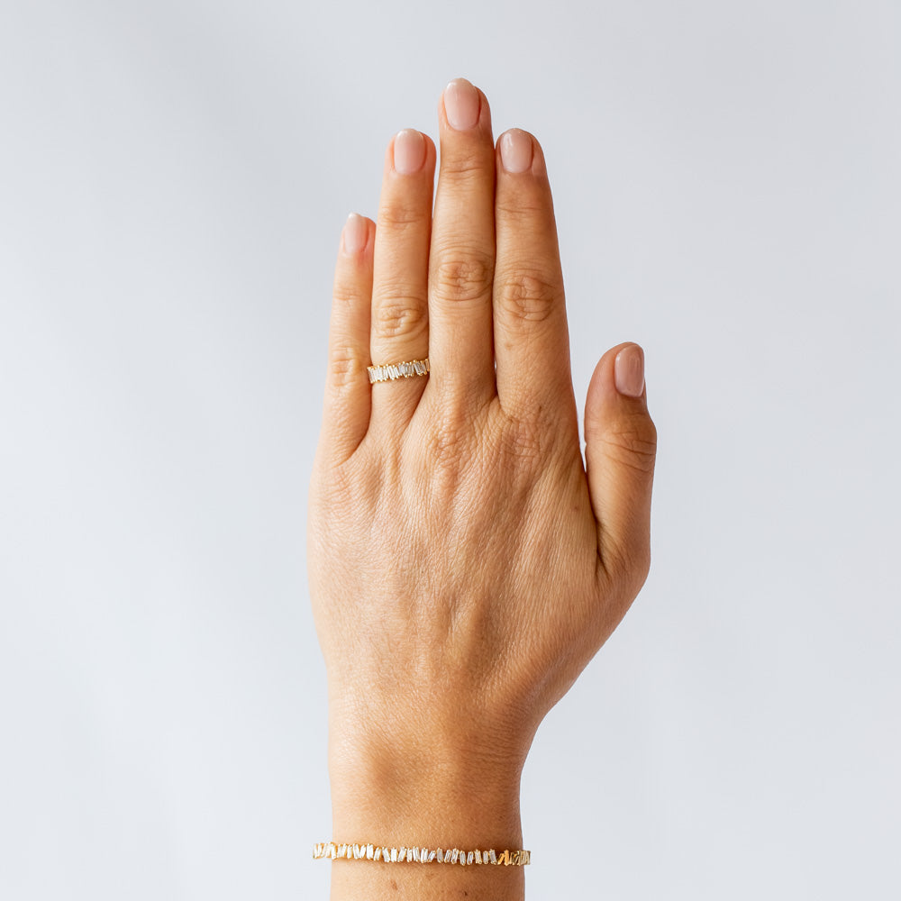 Suzanne Kalan | 18k Classic Fireworks Diamond Half Band – LAPIS