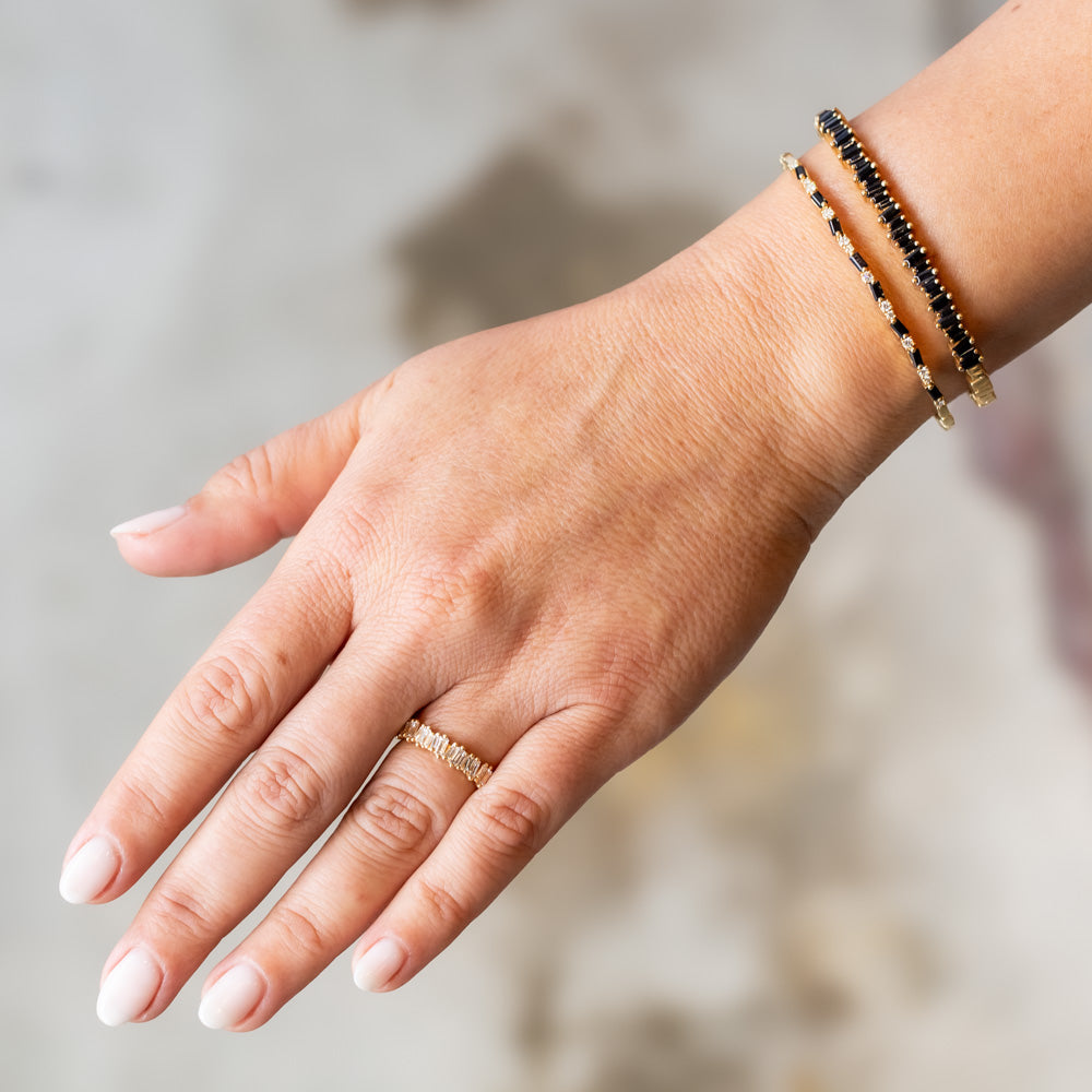 Suzanne Kalan | 18k Black Sapphire Reborn Bangle
