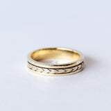 Arrows Spinner Band