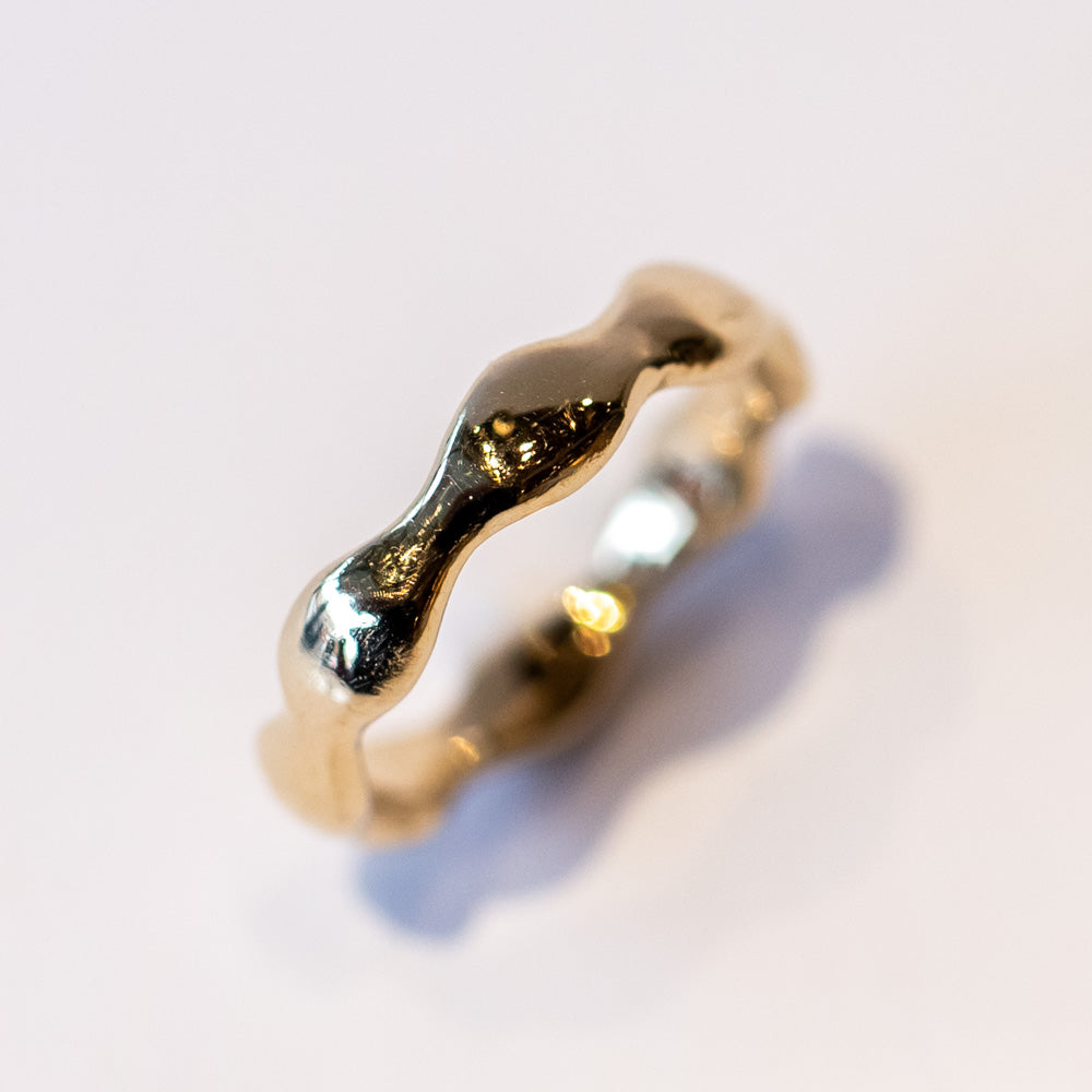 Gold Ripple Band