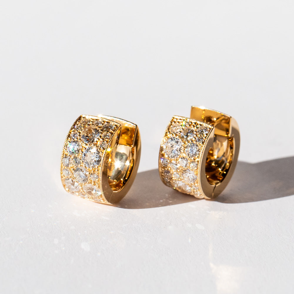 Single Stone | Jenni Cobblestone Diamond Huggie Earrings
