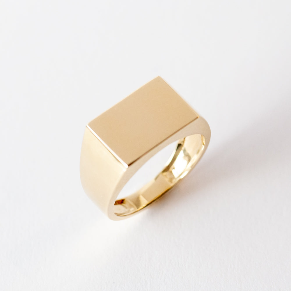 Noble Signet Ring (Blank)