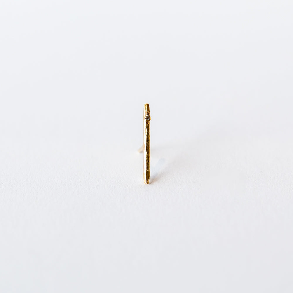 Victoria Cunningham | Small Stick Stud Earring with Diamond (Single)