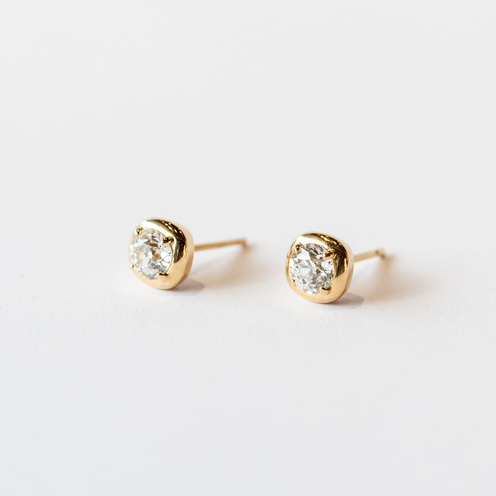 Cori Stud Earrings