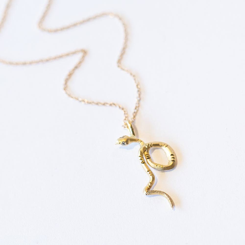 Engraved Diamond Eye Ecdysis Necklace
