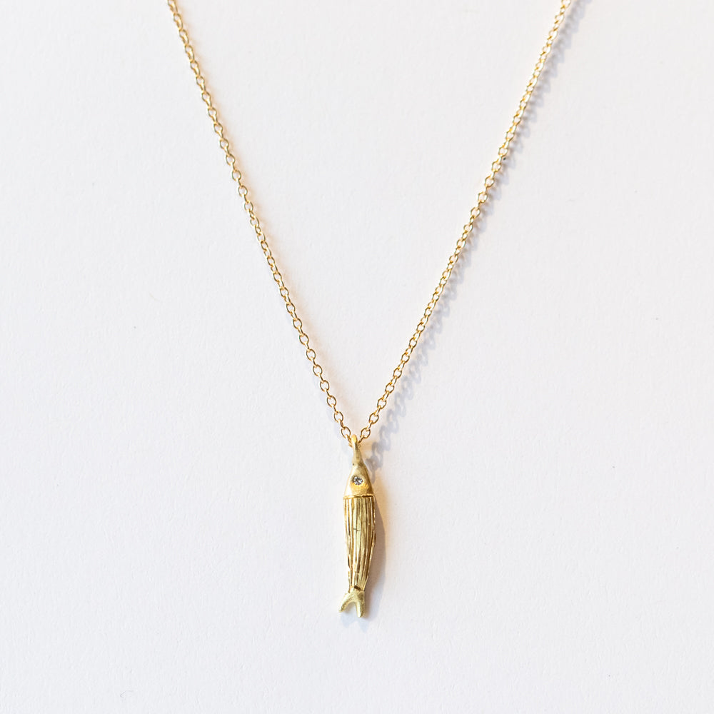 Striped Pesca Fish Necklace