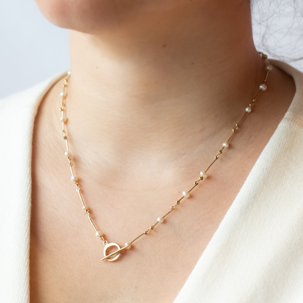 Pearl Baton Chain Necklace