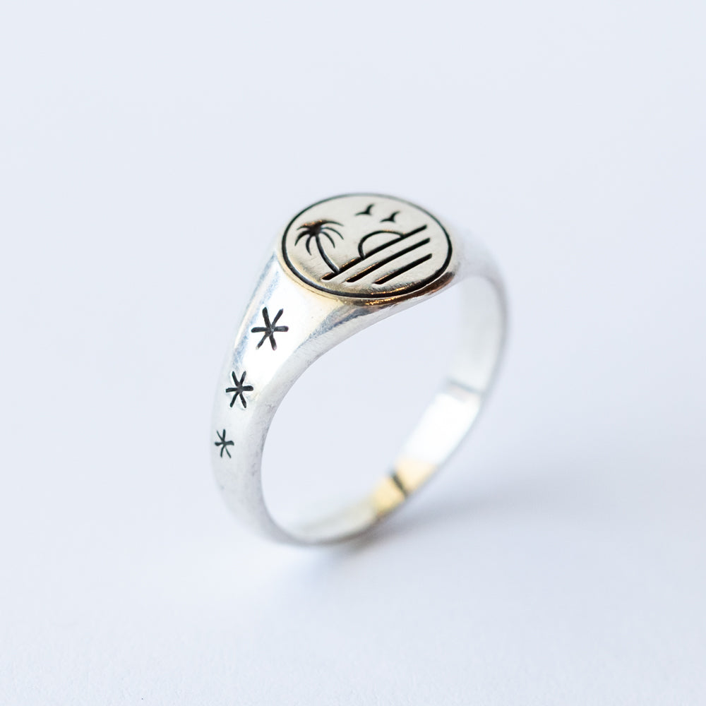 Sunset Pinkie Signet Ring