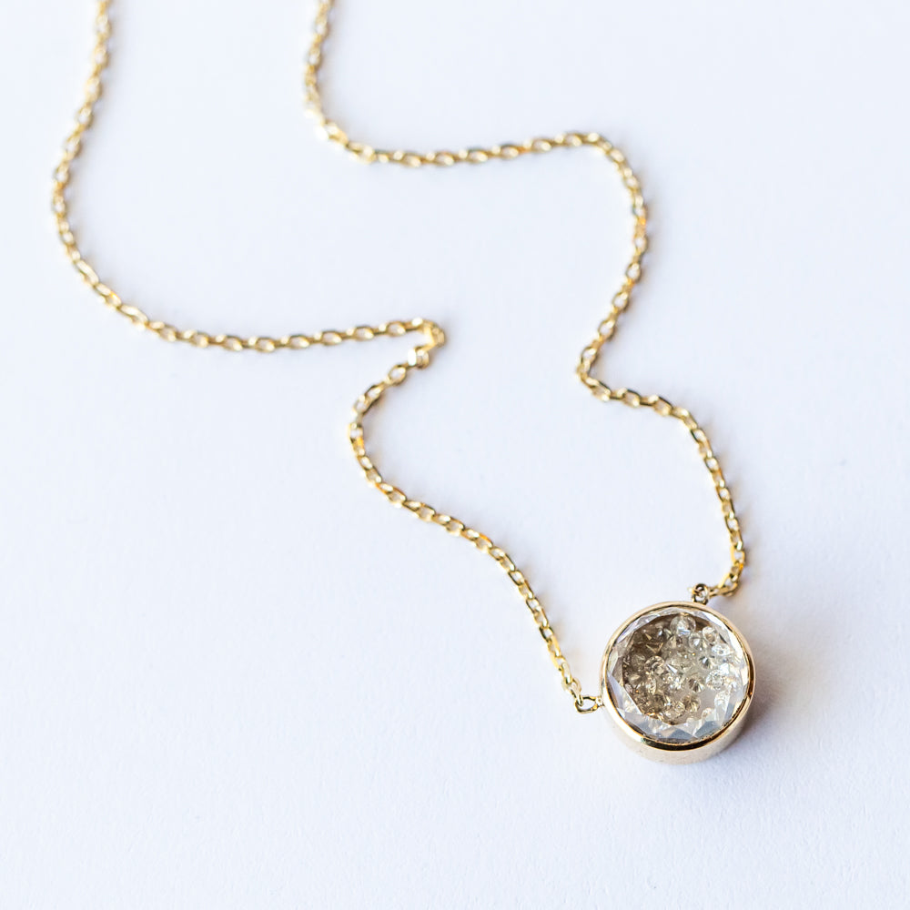Naipe Circle Diamond Necklace