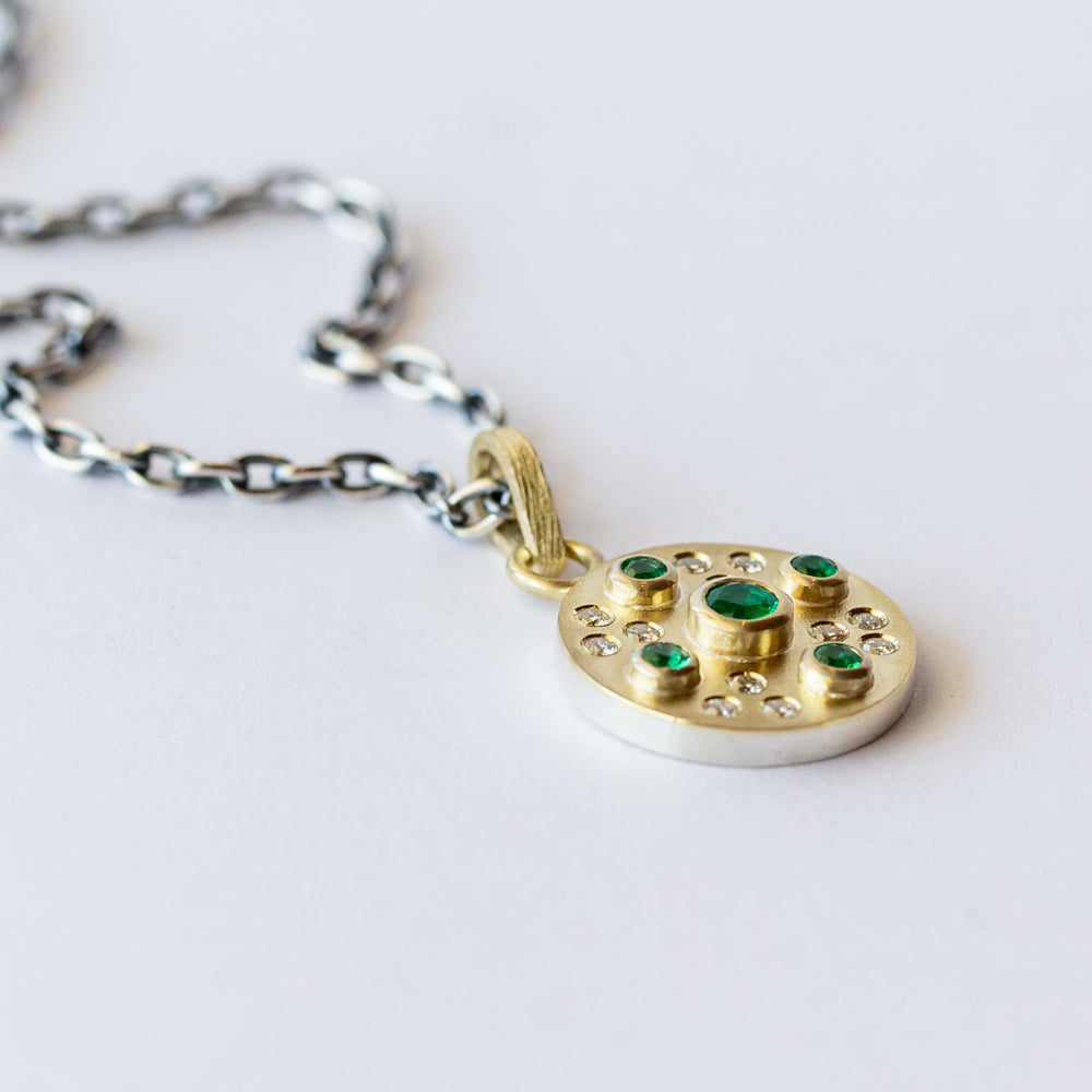 Junia Round Luxe Emerald and Diamond Necklace