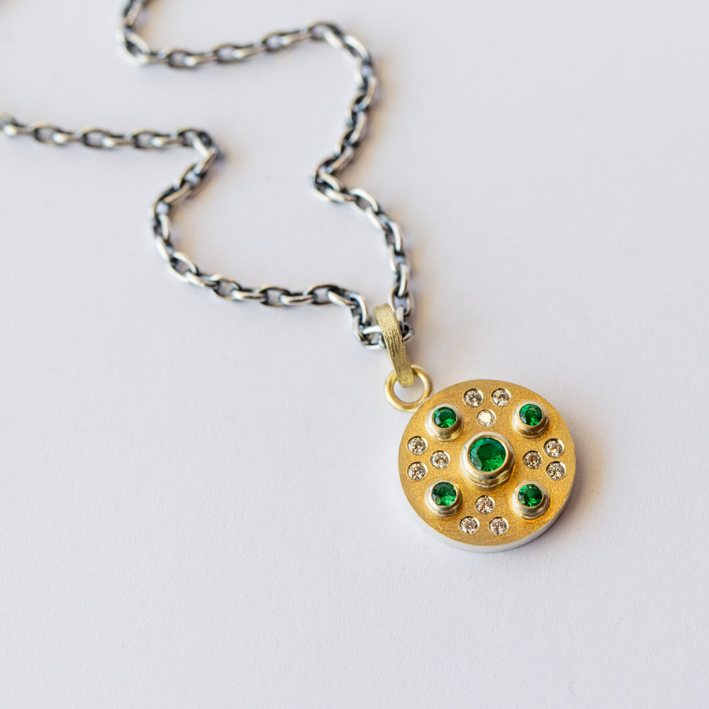 Junia Round Luxe Emerald and Diamond Necklace