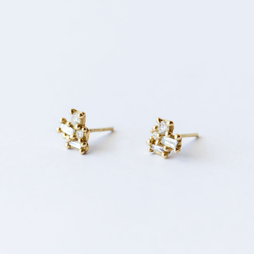 Ruth Tomlinson | Mixed Diamond Luminous Cluster Stud Earrings