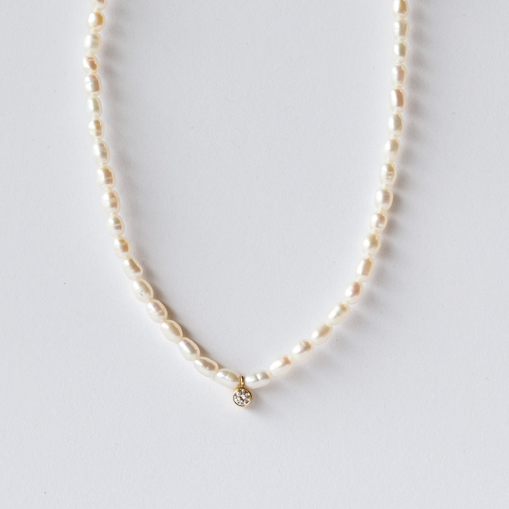 Zoe Chicco | Diamond Pendant Rice Pearl Necklace