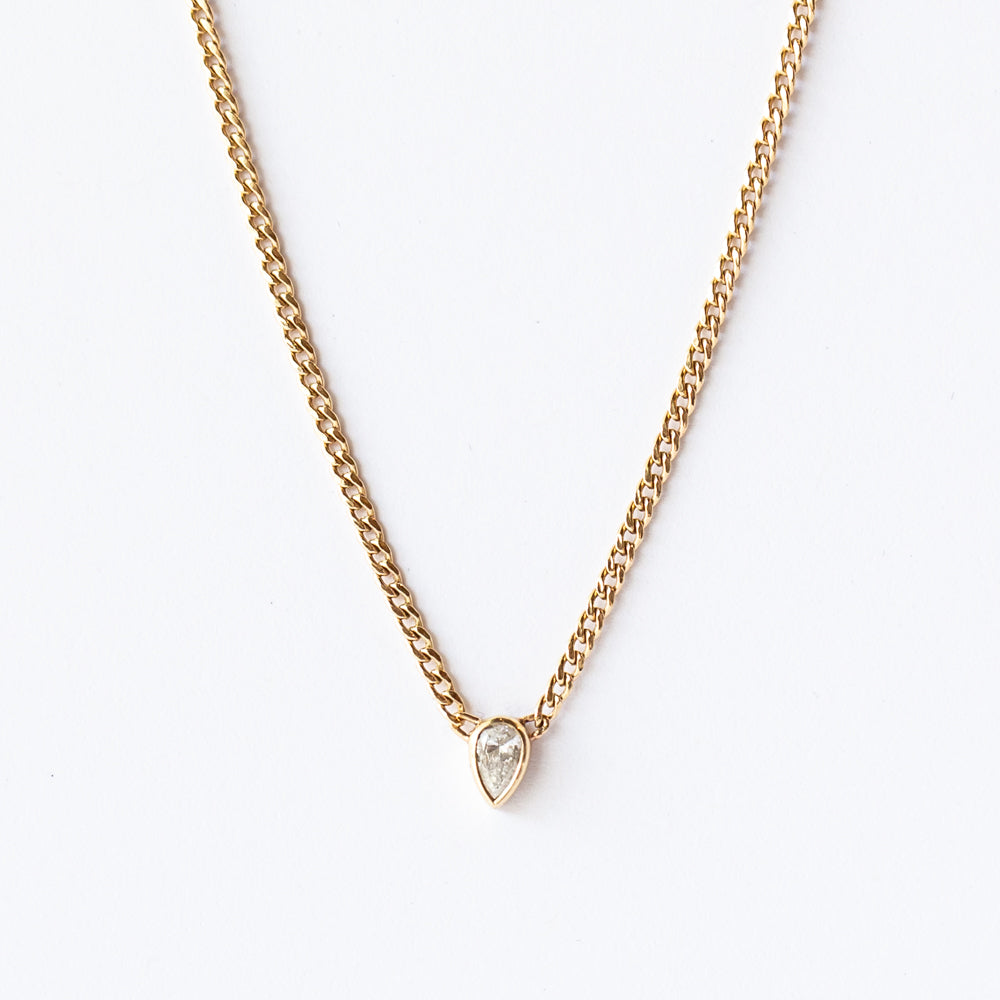 Zoe Chicco | Extra Small Curb Chain Pear Diamond Bezel Necklace