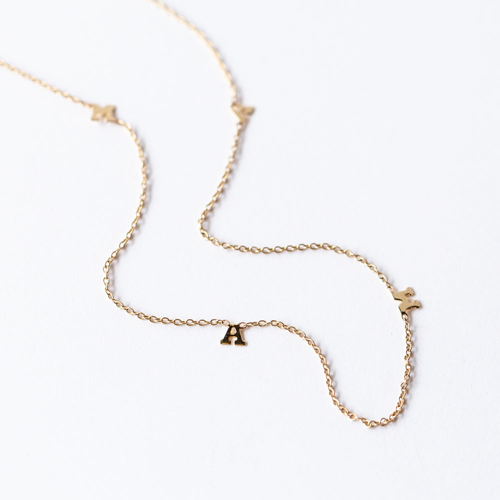 Zoe Chicco | Tiny Spaced Out MAMA Necklace