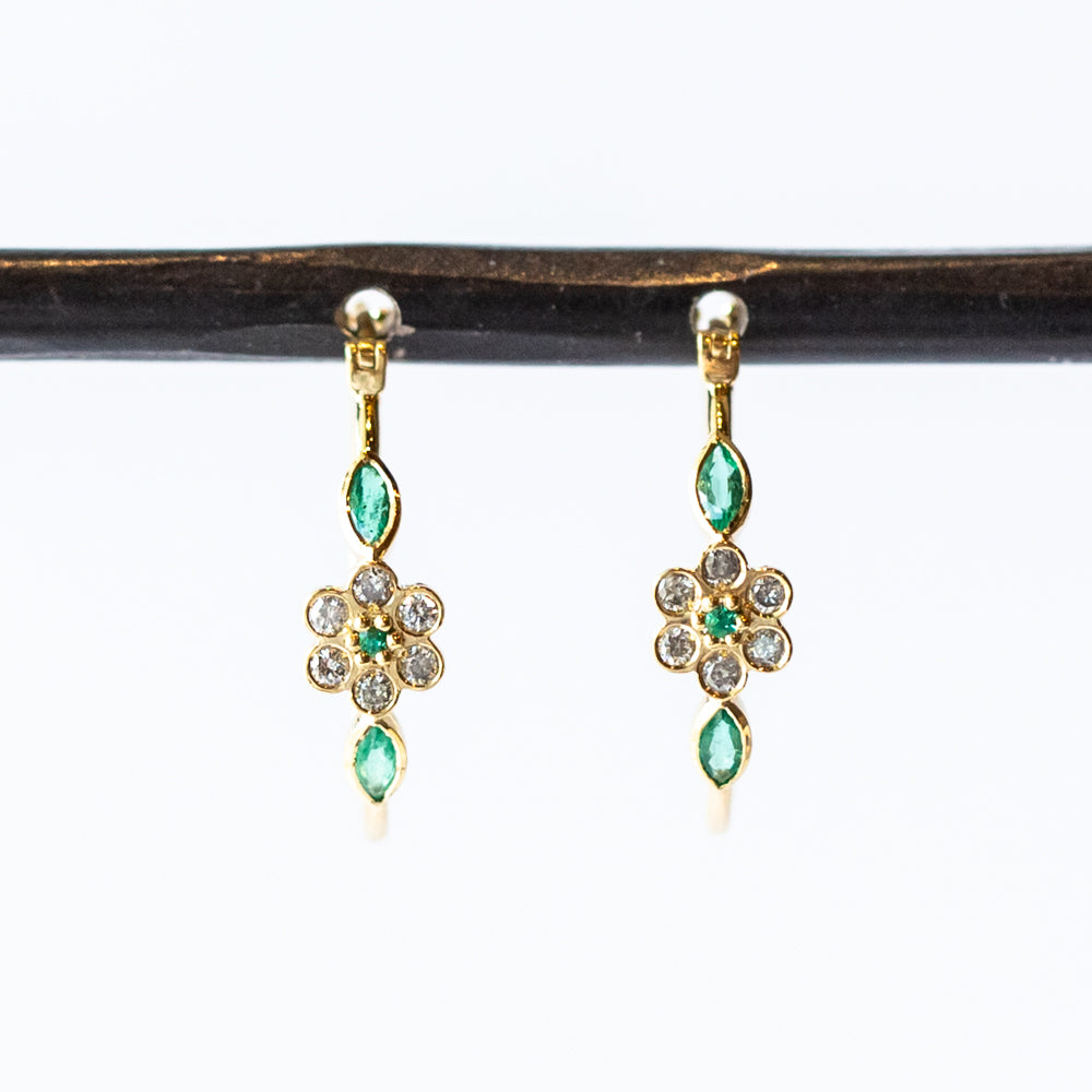 Sophie d'Agon | Miniflower Hoop Earrings 3, Mist